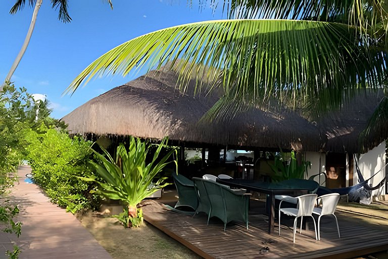 Paraíso de 7 quartos, 6 suítes, piscina, no Pontal
