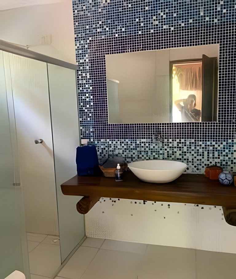 Paraíso de 7 quartos, 6 suítes, piscina, no Pontal