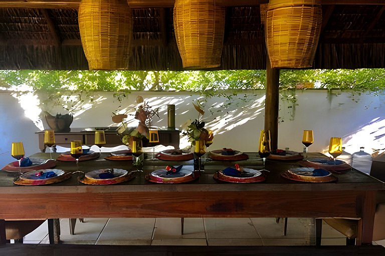 Paraíso de 7 quartos, 6 suítes, piscina, no Pontal