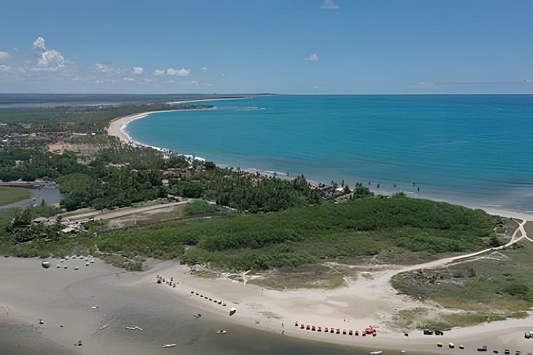 Paraíso de 7 quartos, 6 suítes, piscina, no Pontal